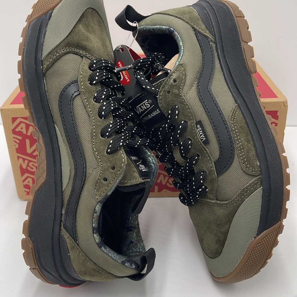 Vans WMNS Olive Green Sneakers Ultrarange Exo
Rain Camo Dark Olive
VN0A5KS4DOL - Picture 11 of 16